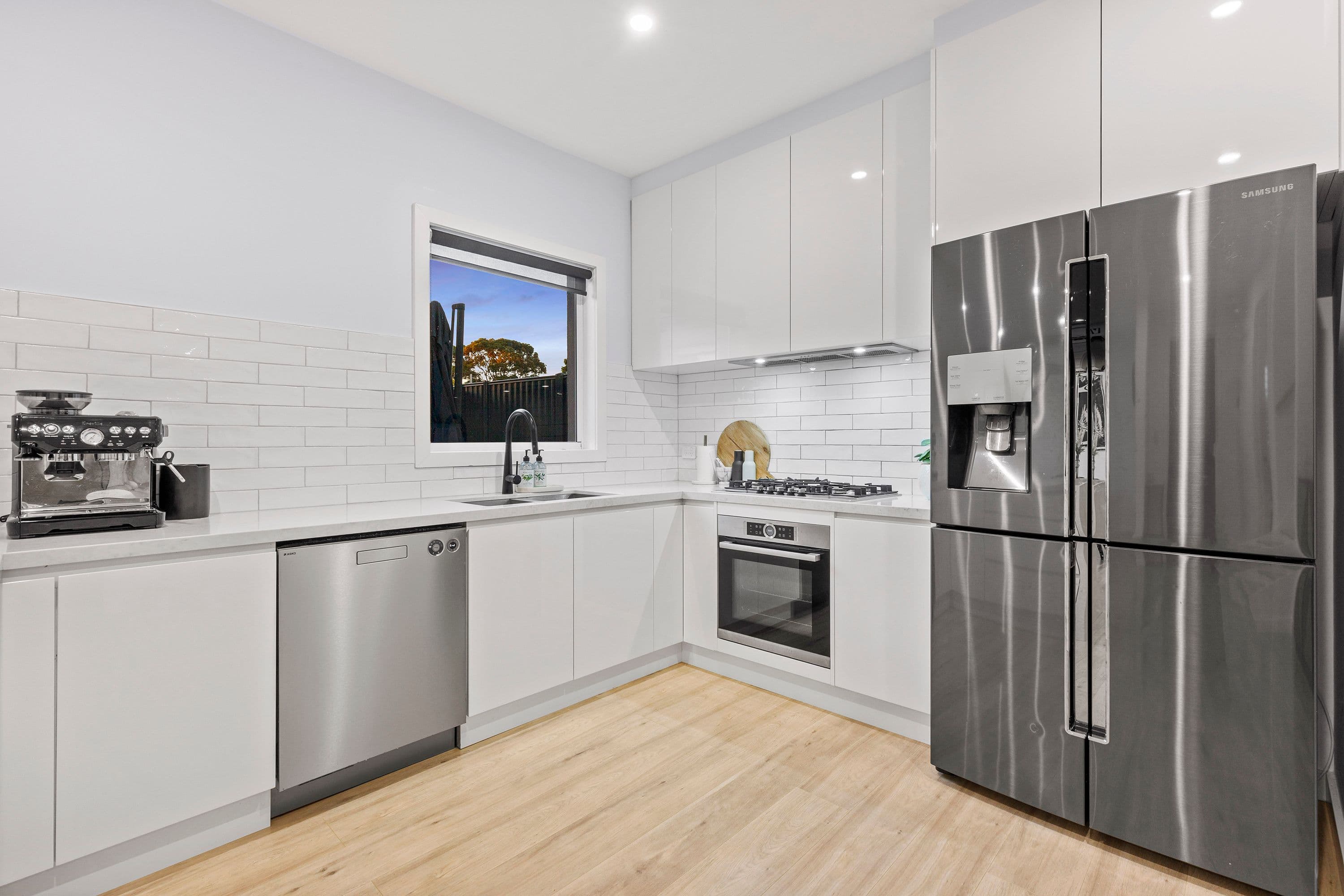 18 Lotus Crescent, Mulgrave VIC 3170, Mulgrave - Thumbnail 4