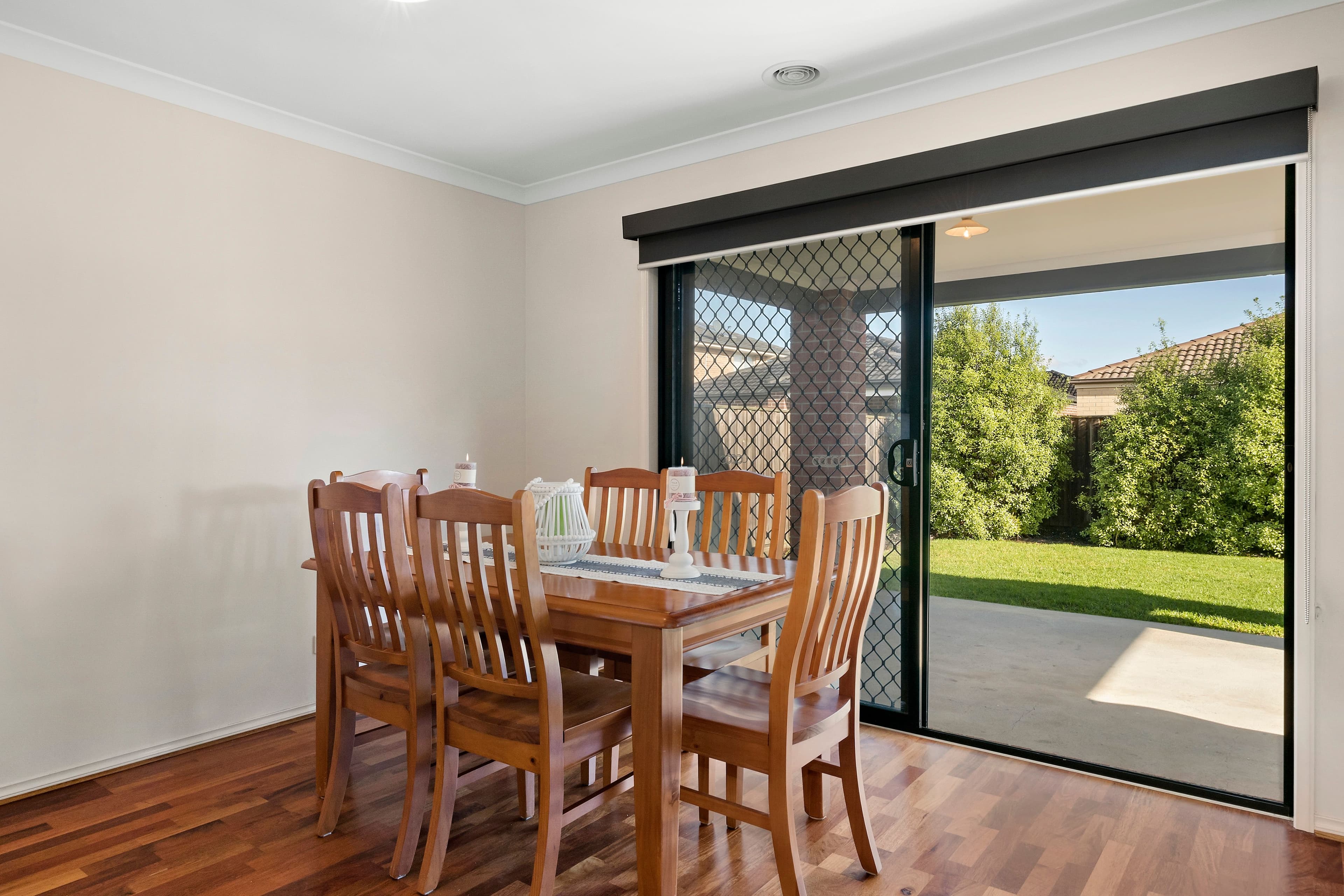 8 Dibella Street, Doreen VIC 3754, Doreen - Thumbnail 3