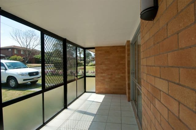 8 Naranga Street, RANGEVILLE QLD 4350, Rangeville - Thumbnail 2