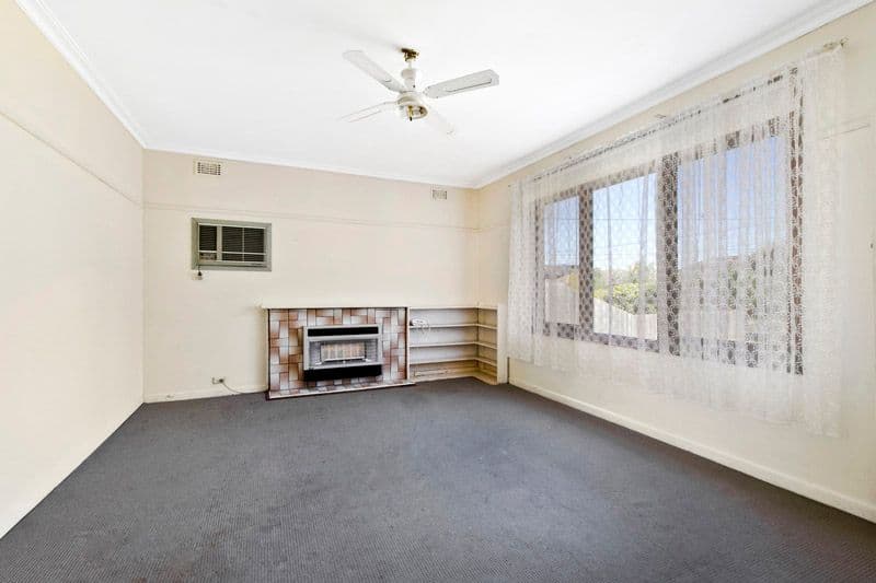 9 Warren Road, CHELTENHAM VIC 3192, Cheltenham - Thumbnail 2