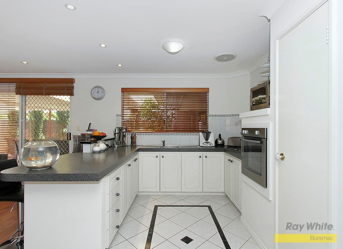 8 Guadalupe Drive, BALLAJURA WA 6066, Ballajura - Thumbnail 2