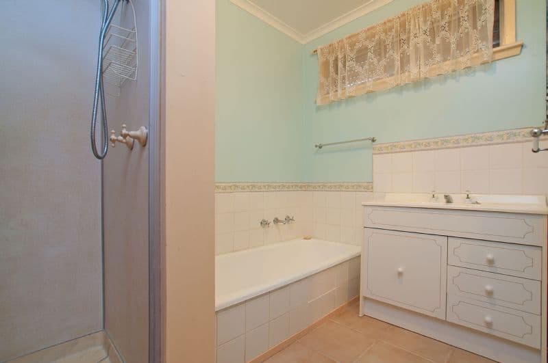 2 Ash Court, FRANKSTON NORTH VIC 3200, Frankston North - Thumbnail 6