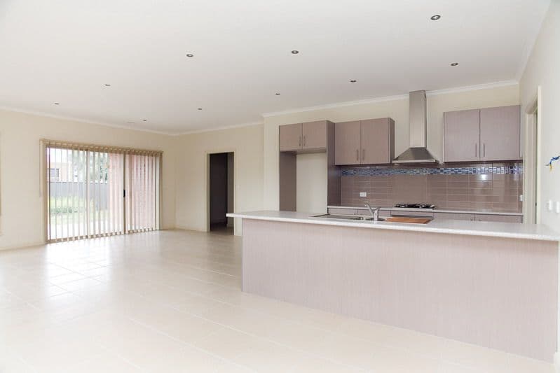 12 Yoemans Street, MERNDA VIC 3754, Mernda - Thumbnail 7