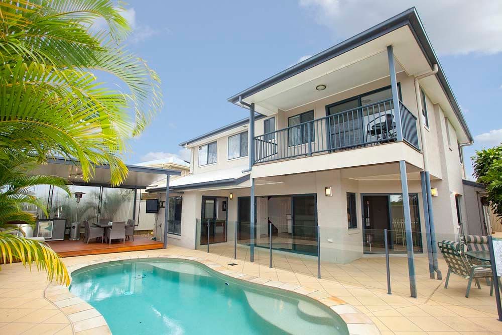 10 Holland Place, CARINDALE QLD 4152, Carindale - Image 1