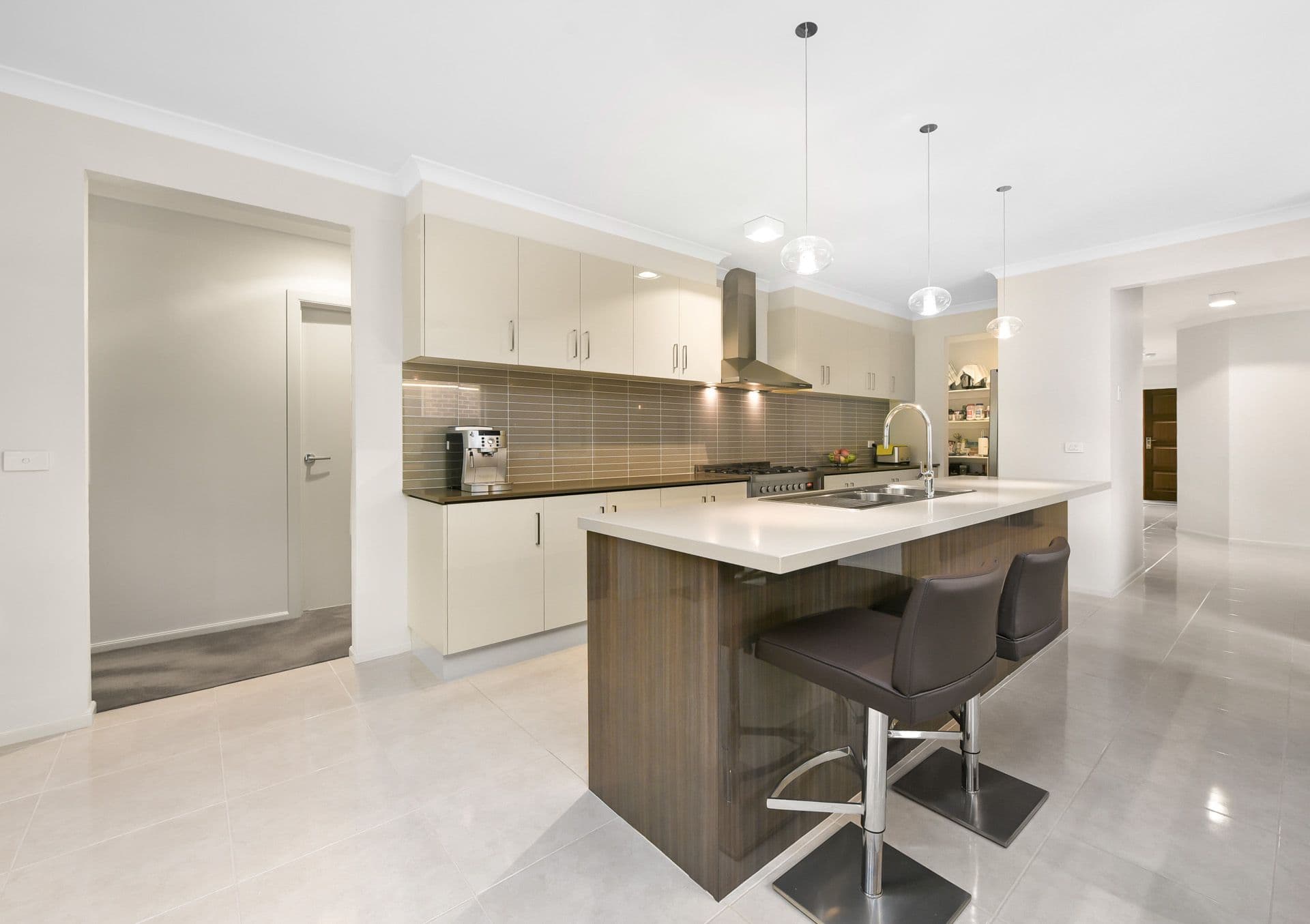 12 Karabair Street, Clyde North VIC 3978, Clyde North - Thumbnail 4
