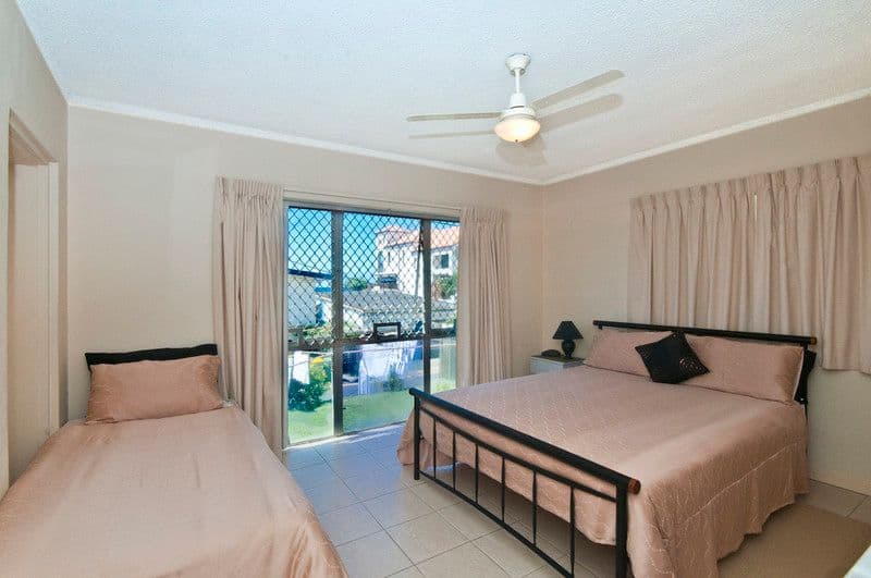 186 Jefferson Lane, PALM BEACH QLD 4221, Palm Beach - Thumbnail 7