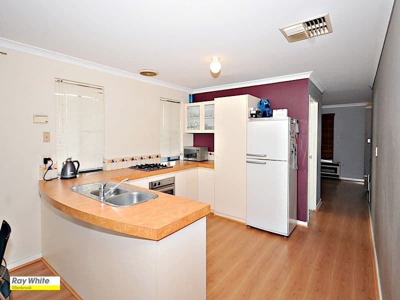 45 Centre Circle, ELLENBROOK WA 6069, Ellenbrook - Thumbnail 5