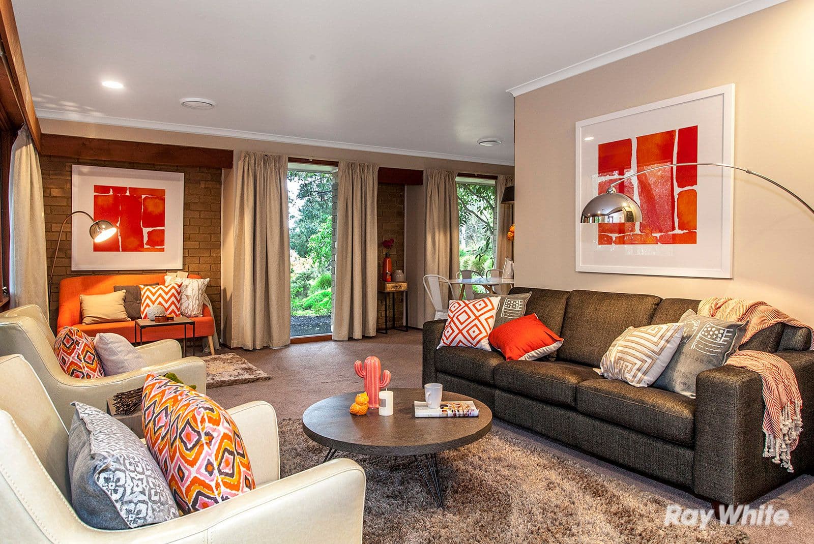 63 Summit Crescent, Ringwood North VIC 3134, Ringwood North - Thumbnail 2