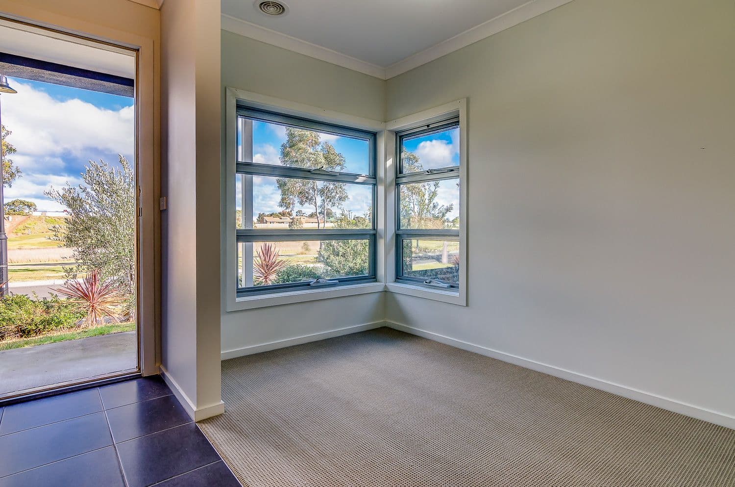 75 Rockpool Road, Truganina VIC 3029, Truganina - Thumbnail 3