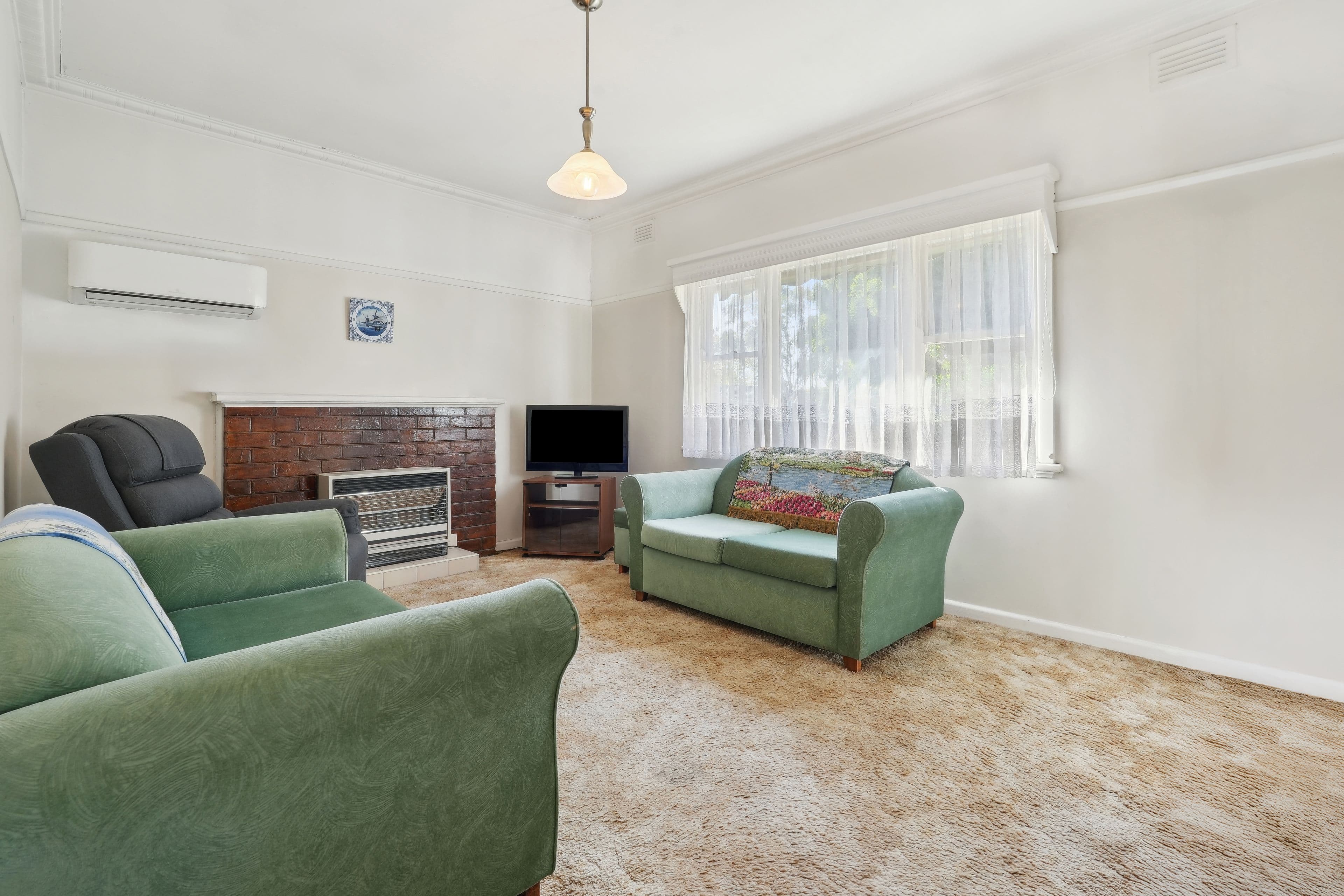 19 East Street, Hadfield VIC 3046, Hadfield - Thumbnail 2