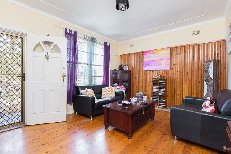 1 Nannawilli Street, Berkeley - Thumbnail 2