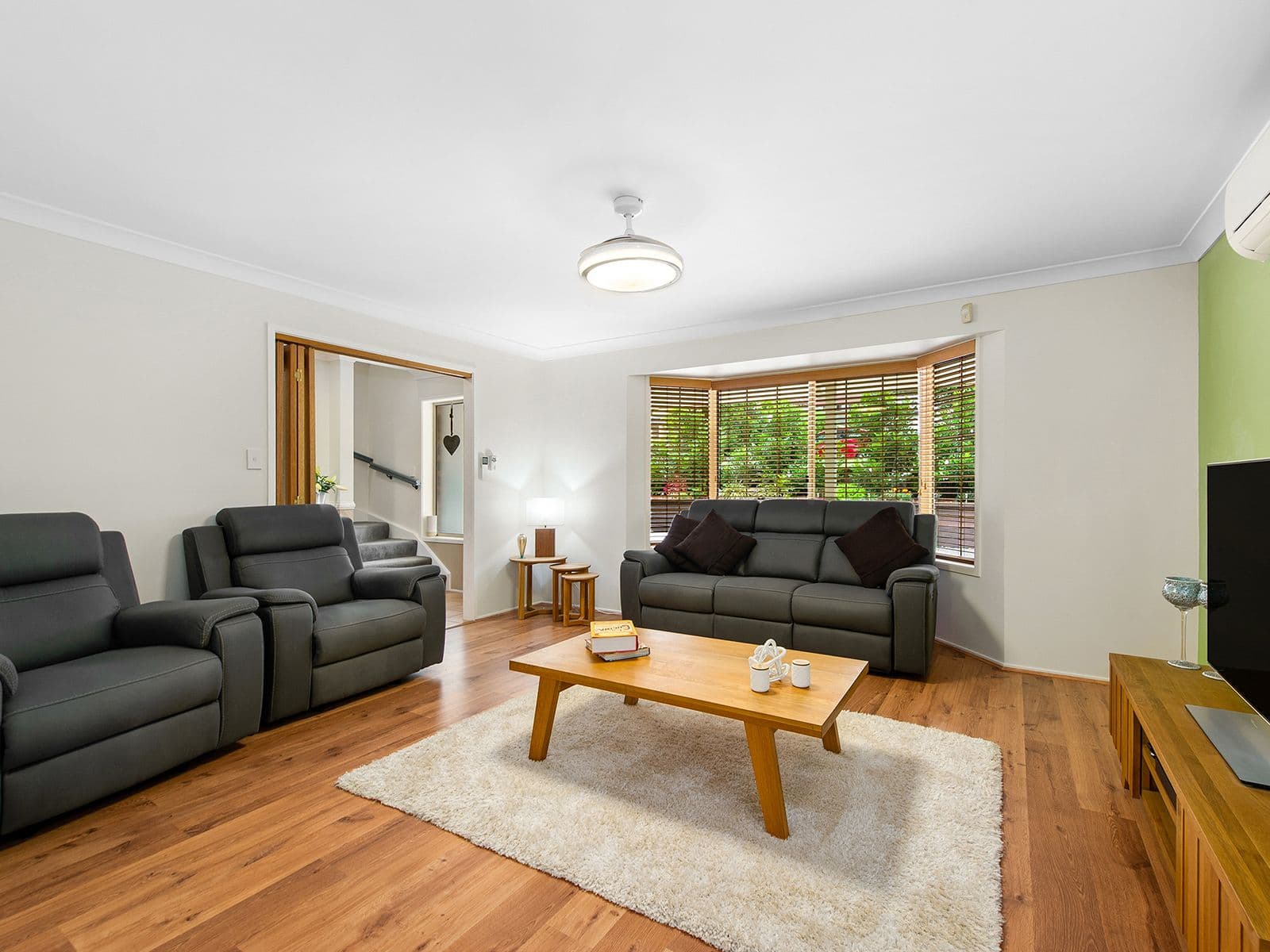 103 Ridley Road, Bridgeman Downs QLD 4035, Bridgeman Downs - Thumbnail 2