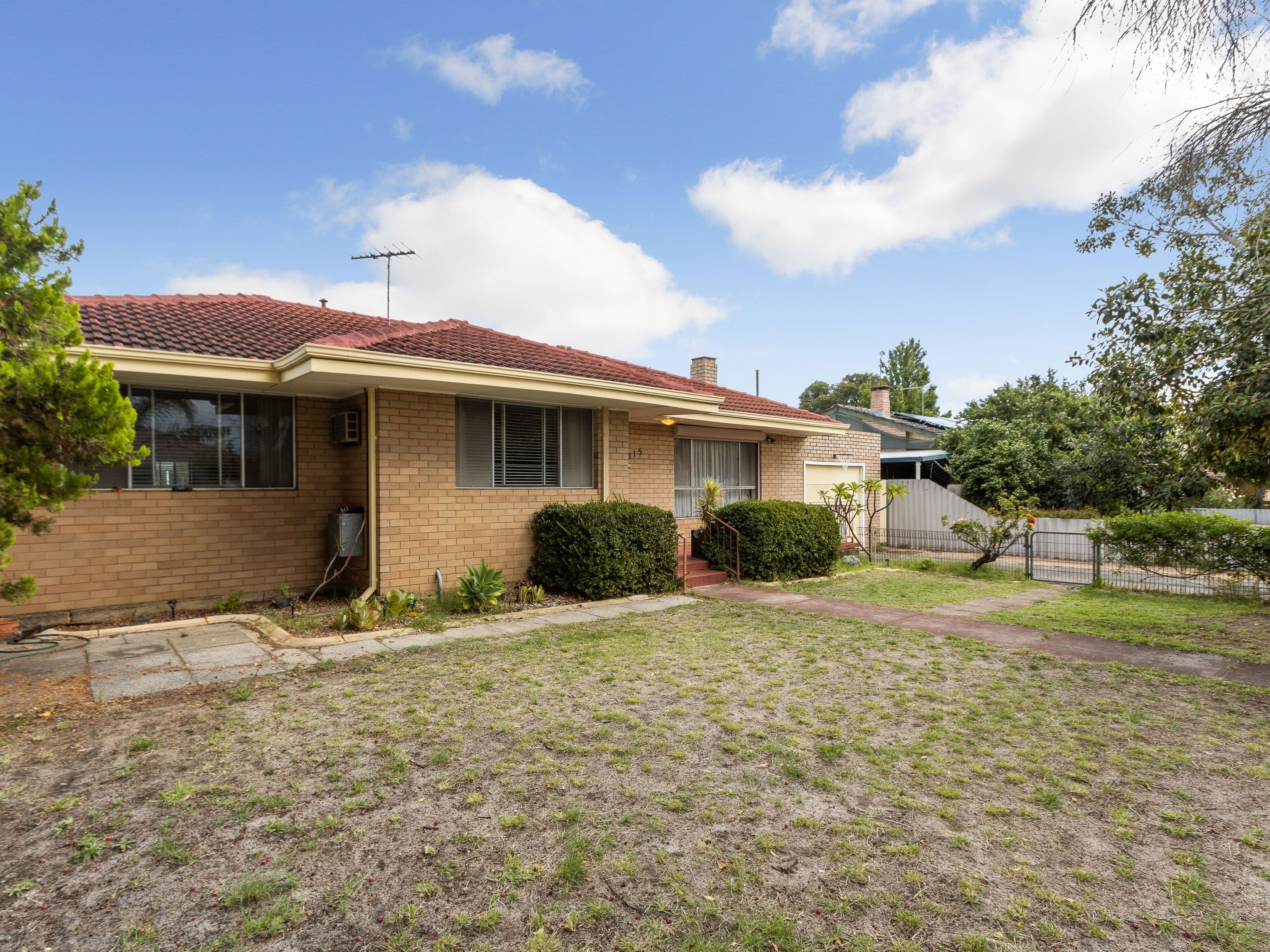 115 Thomas Street, East Cannington WA 6107, East Cannington - Thumbnail 8