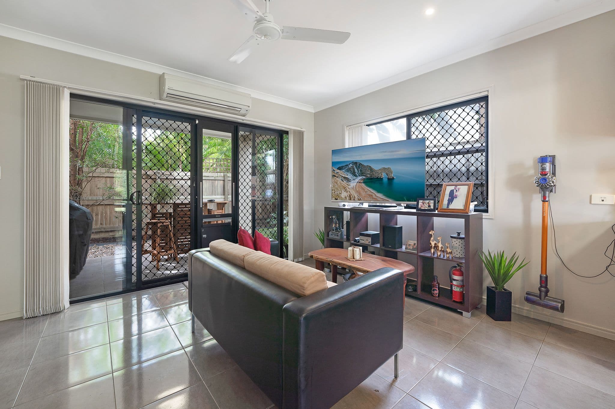 7 First Street, North Lakes QLD 4509, North Lakes - Thumbnail 4
