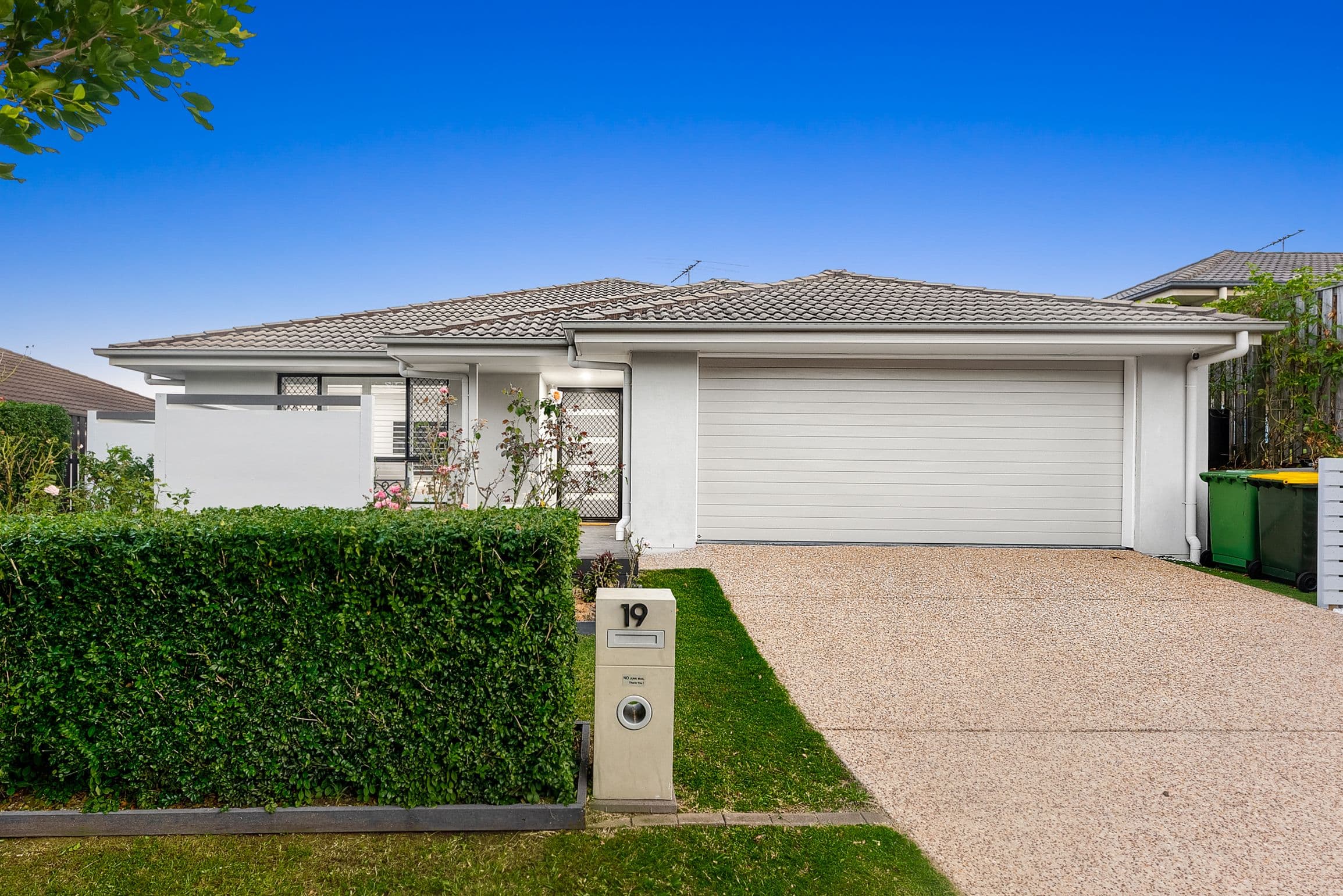 19 Toby Close, Kallangur QLD 4503, Kallangur - Thumbnail 2