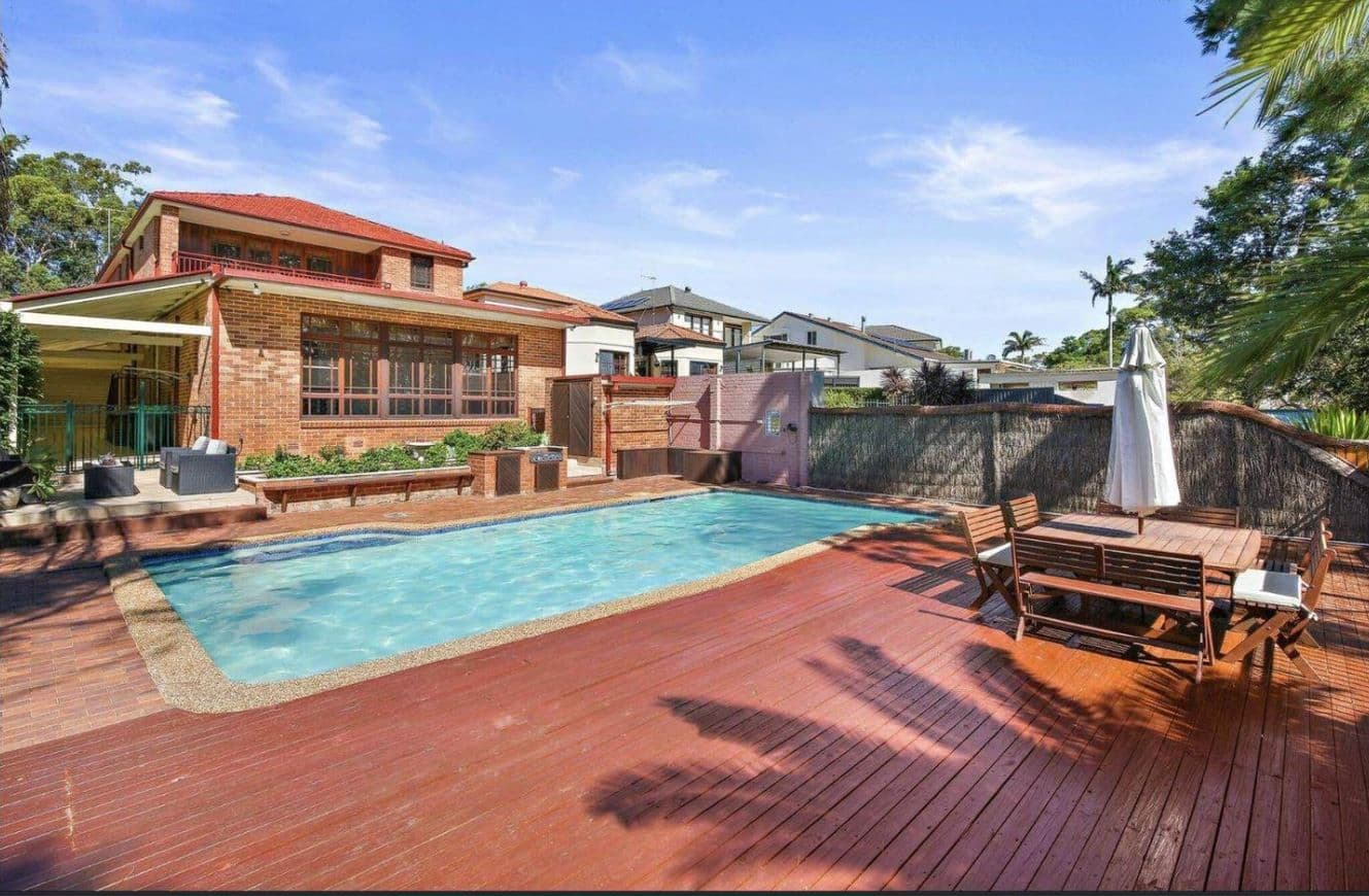 25 Gnarbo Avenue, Carss Park - Thumbnail 3