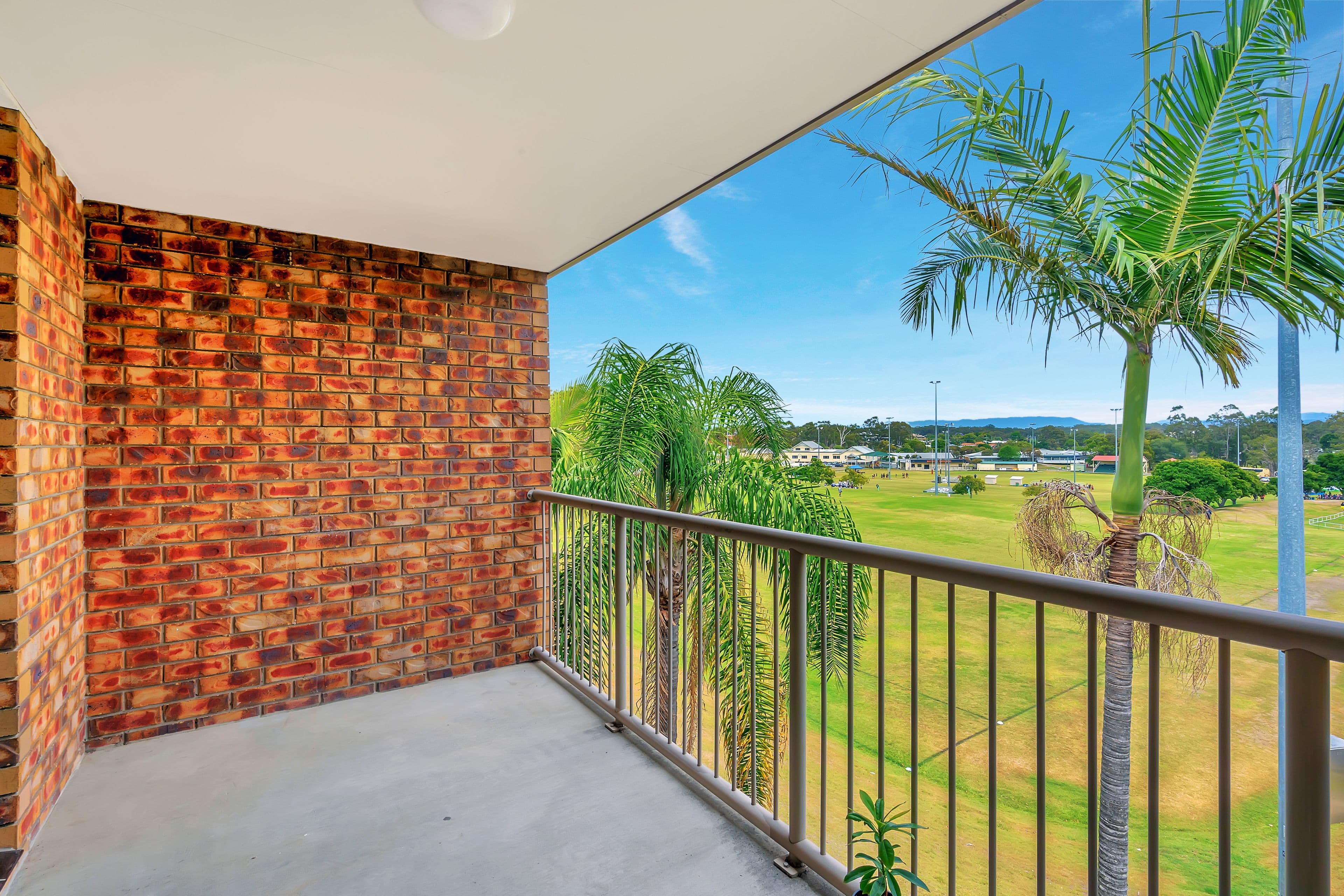 52 Whitby Street, Southport QLD 4215, Southport - Image 1