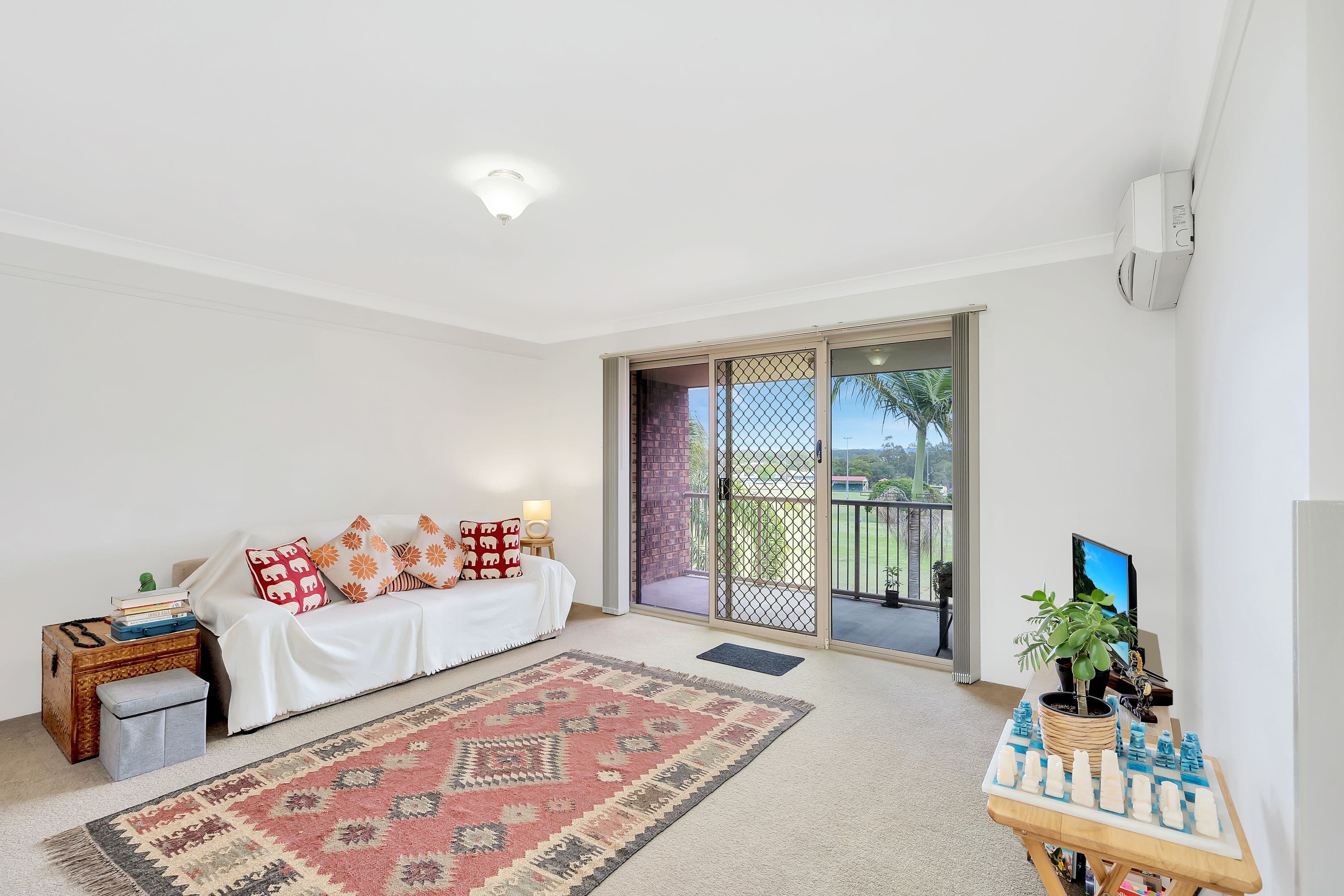 52 Whitby Street, Southport QLD 4215, Southport - Thumbnail 5