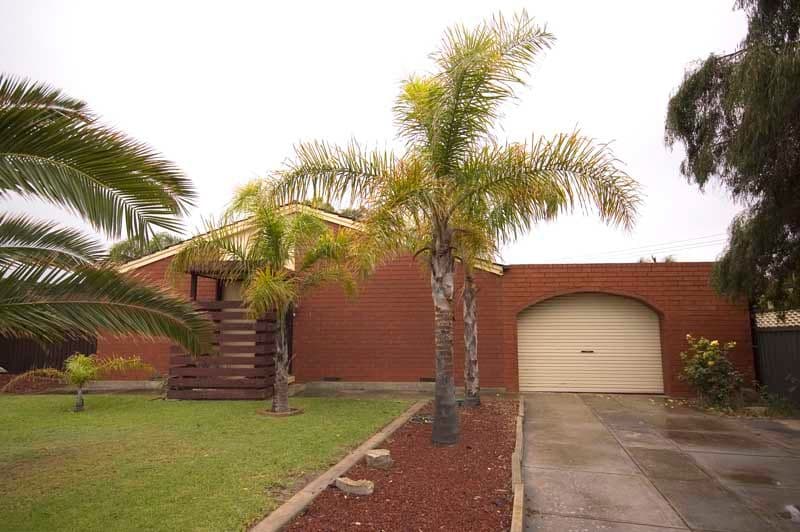 28  Tucker Crescent, NORTH HAVEN SA 5018, North Haven - Image 1
