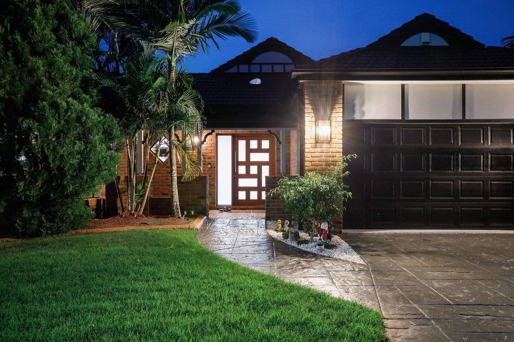 188 Port Jackson Boulevard, Clear Island Waters QLD 4226, Clear Island Waters - Thumbnail 3