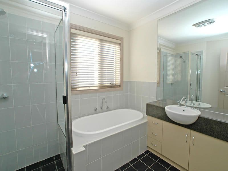 3  19-23 Warrigal Street, BLACKWALL NSW 2256, Blackwall - Thumbnail 4