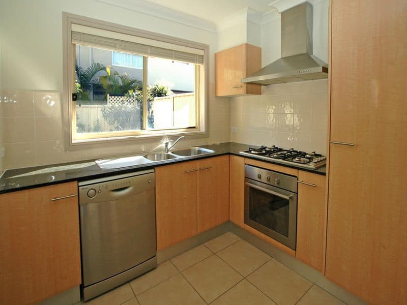 3  19-23 Warrigal Street, BLACKWALL NSW 2256, Blackwall - Thumbnail 5