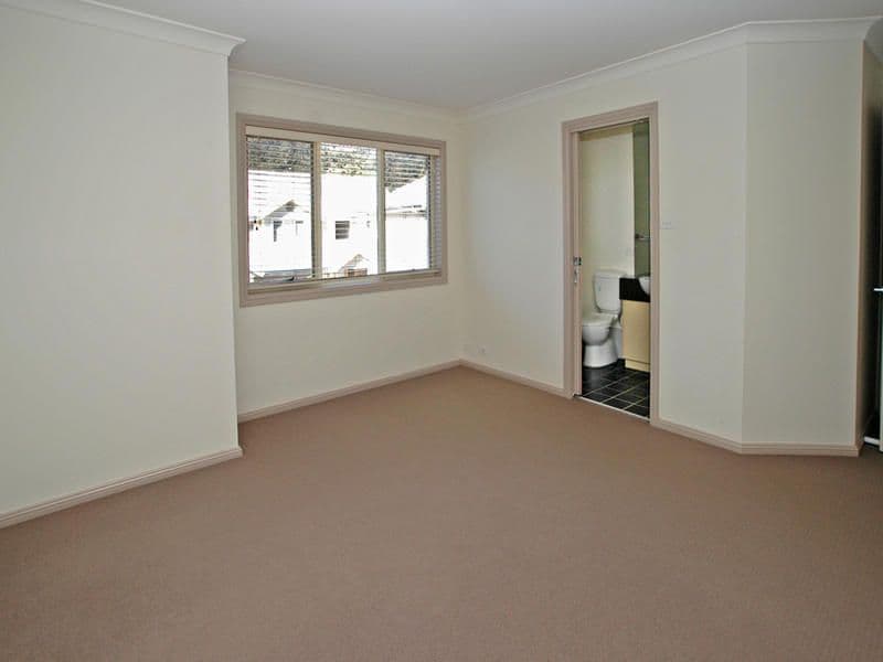3  19-23 Warrigal Street, BLACKWALL NSW 2256, Blackwall - Thumbnail 8