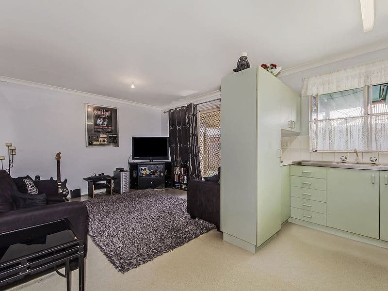 9 Barracuda Rise, WARNBRO WA 6169, Warnbro - Thumbnail 4