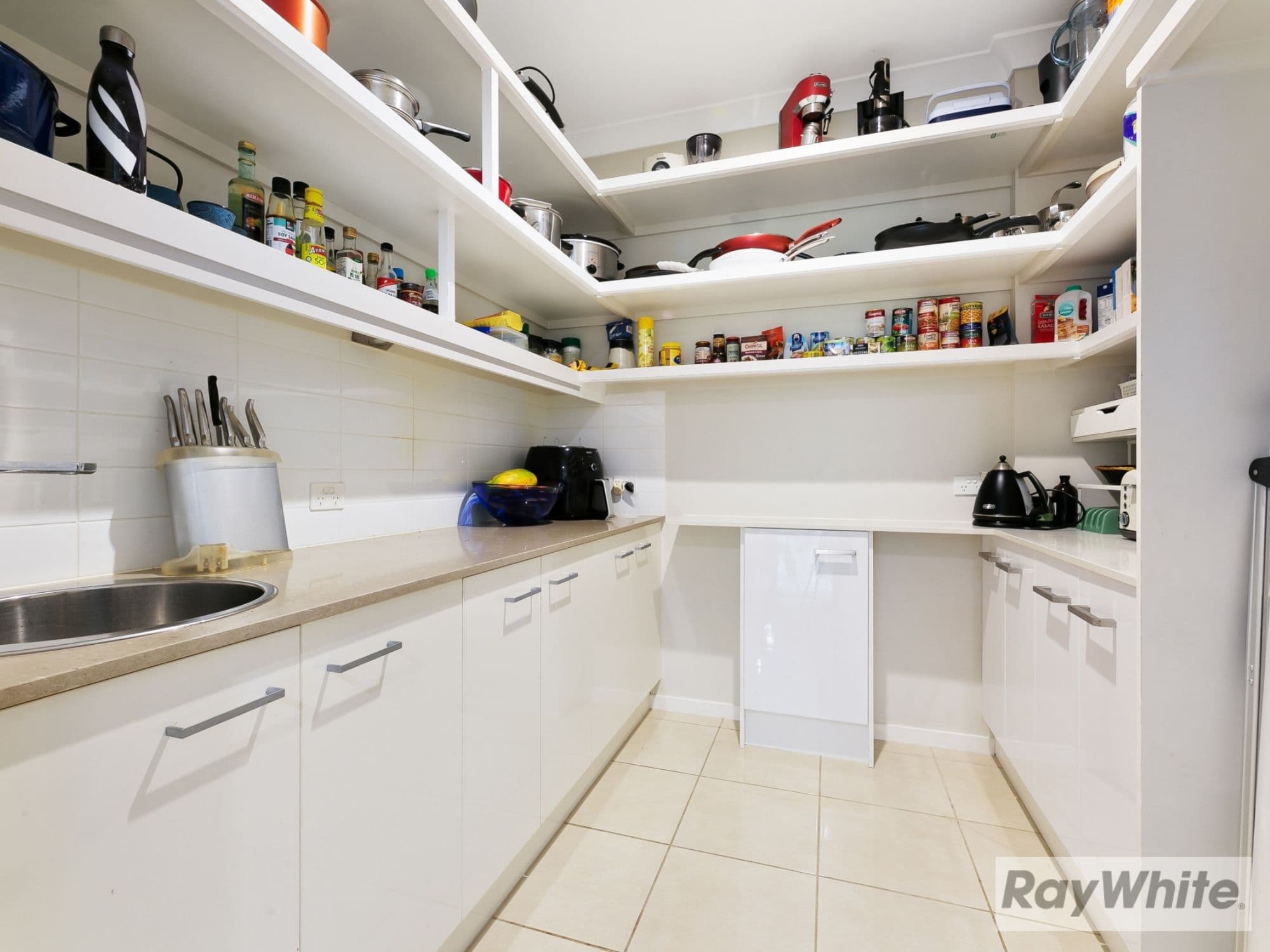 13 Friarbird Crescent, Bonogin QLD 4213, Bonogin - Thumbnail 5