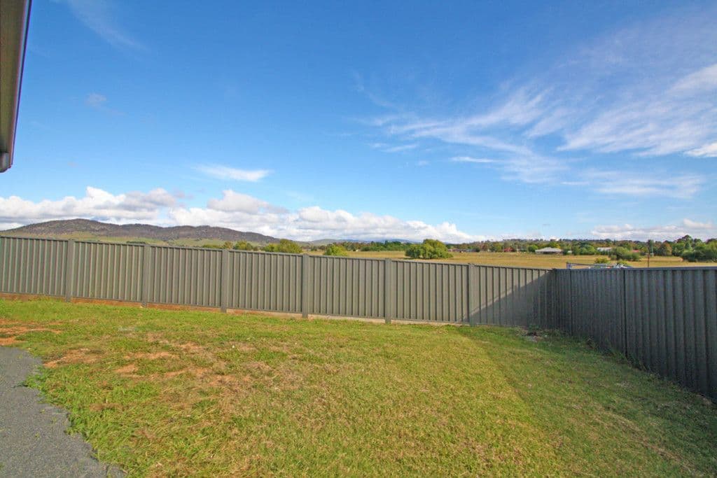 10 Donoghoe Place, Bungendore NSW 2621, Bungendore - Thumbnail 7