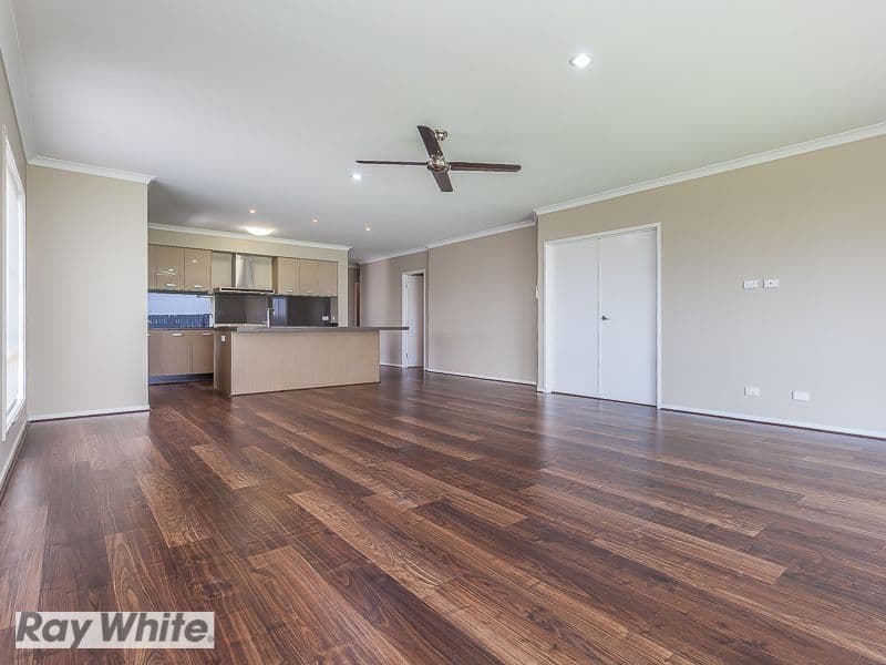 15 Hartley Crescent, North Lakes QLD 4509, North Lakes - Thumbnail 4