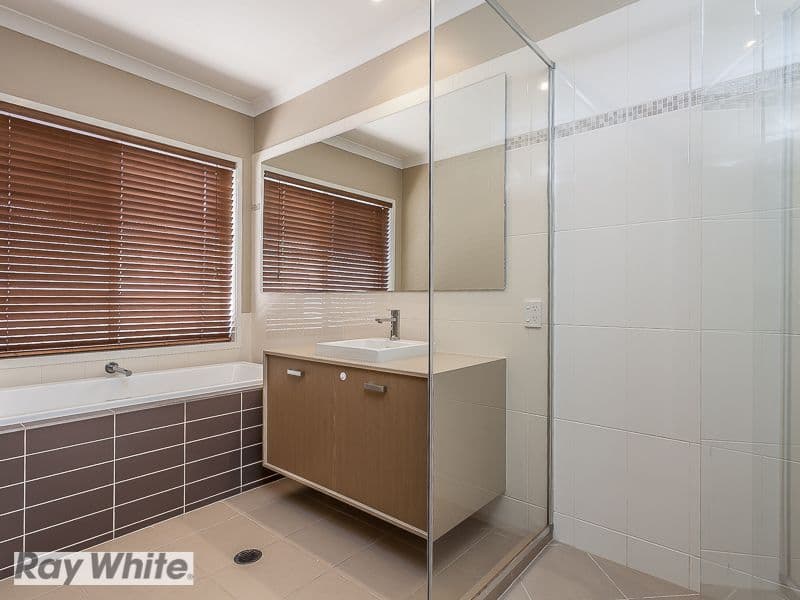 15 Hartley Crescent, North Lakes QLD 4509, North Lakes - Thumbnail 6