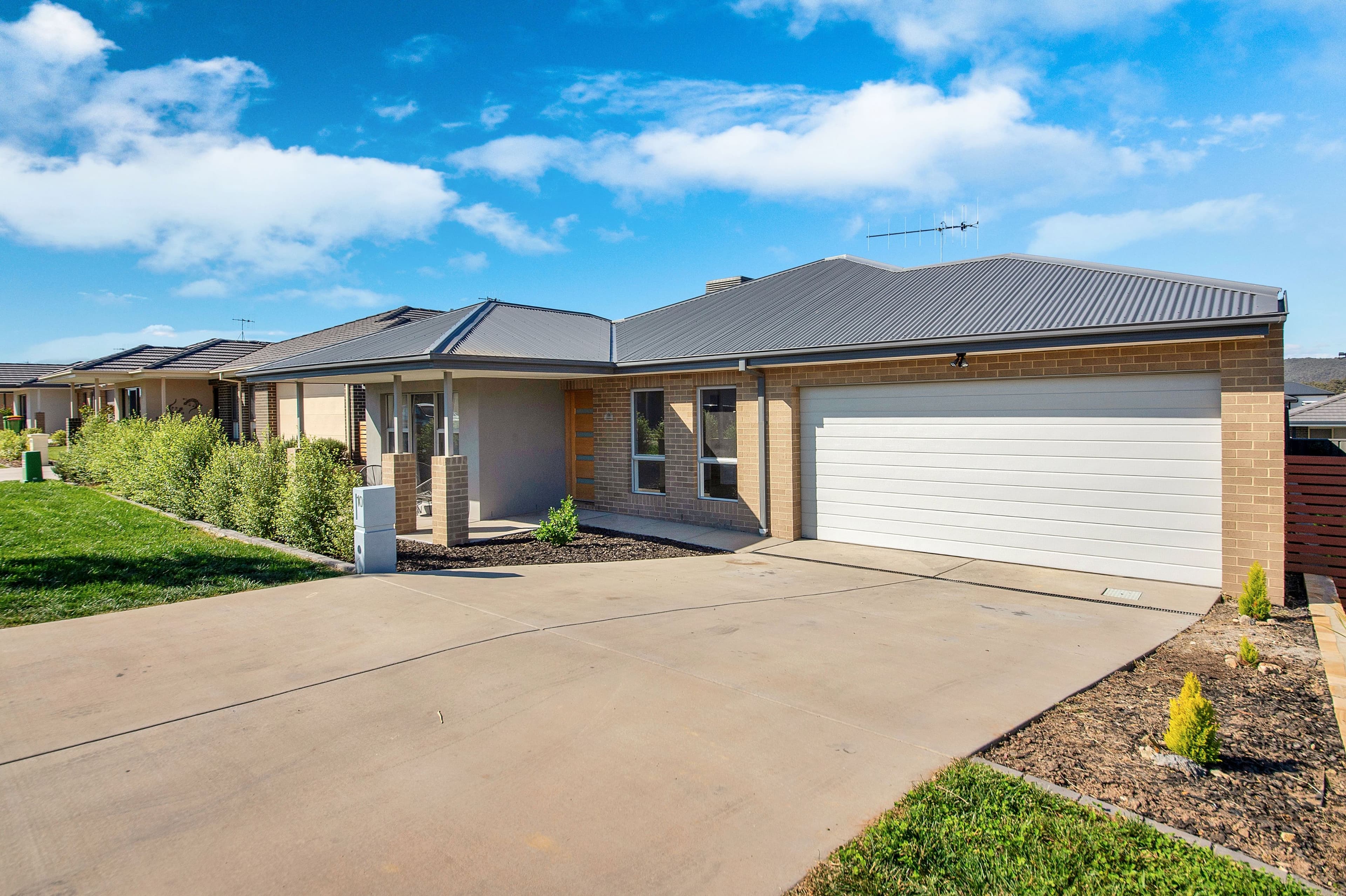 10 Keyte Street, Googong - Thumbnail 2