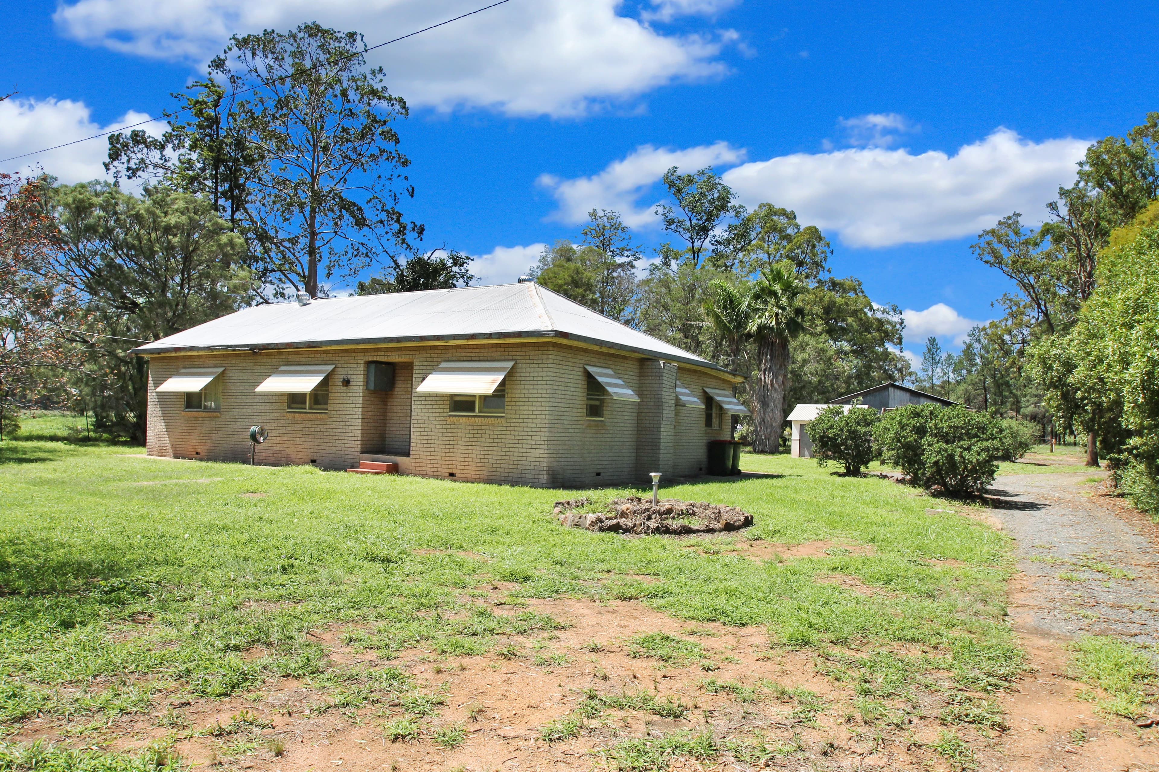 20 Arnold Avenue, Spring Ridge NSW 2343, Spring Ridge - Image 1