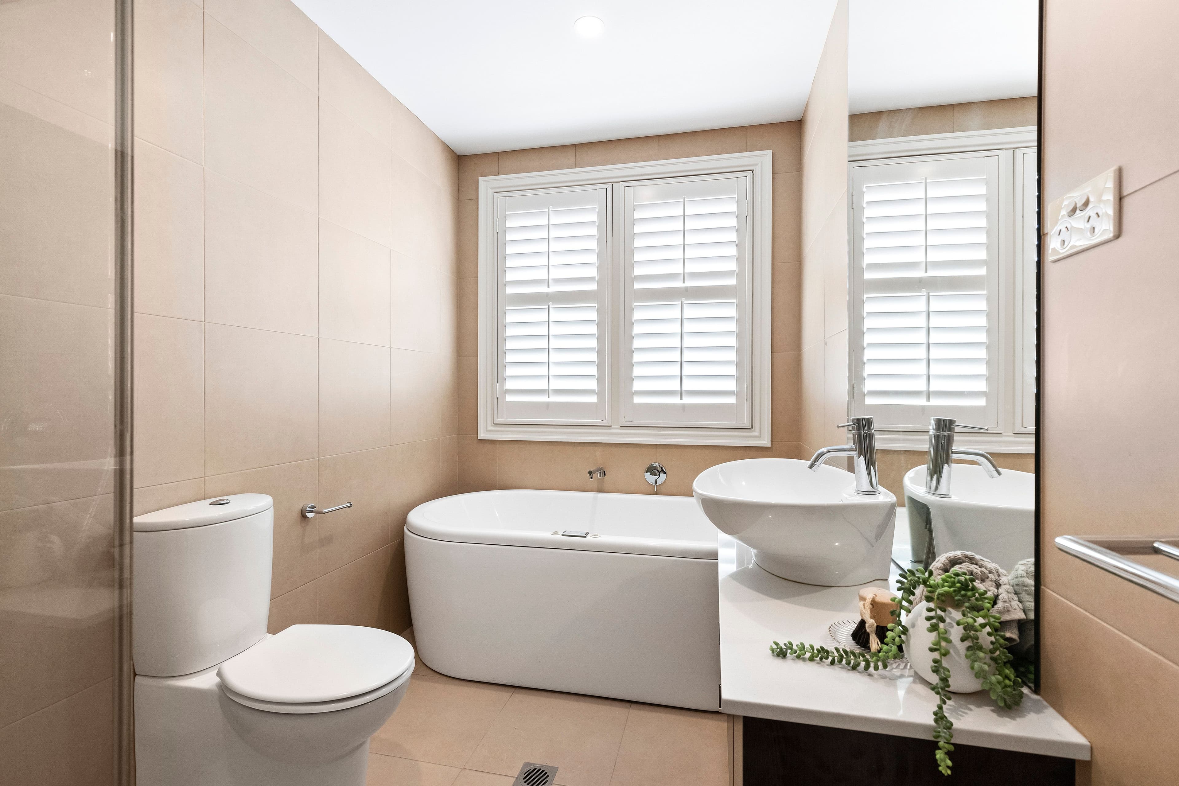 9 Avenue Road, Camberwell VIC 3124, Camberwell - Thumbnail 8