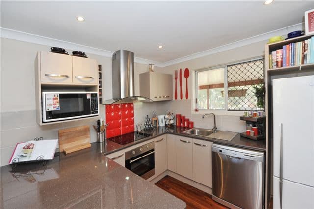 4 Maplewood Drive, DARLING HEIGHTS QLD 4350, Darling Heights - Thumbnail 5