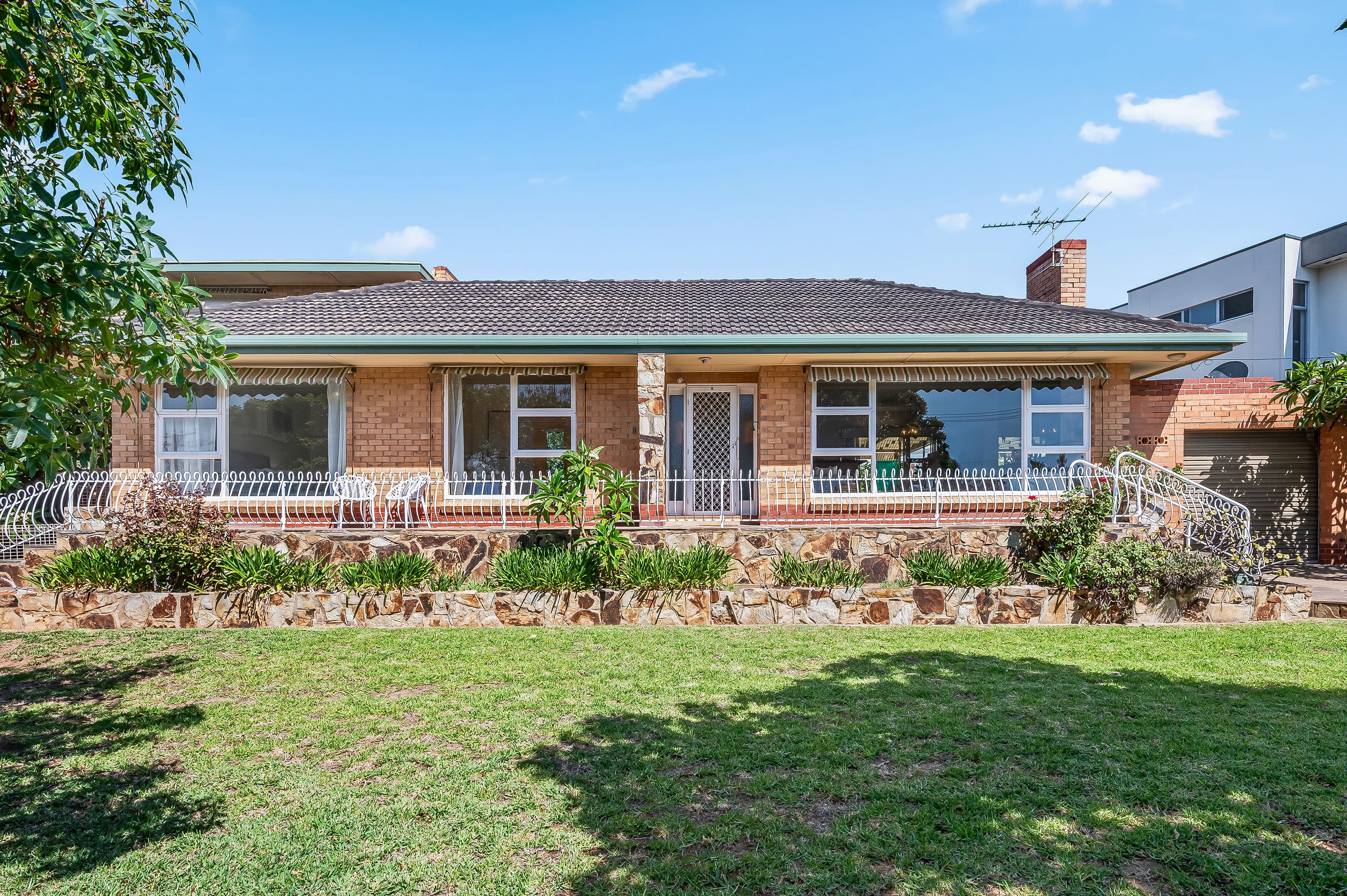 16 Taylor Terrace, Christies Beach SA 5165, Christies Beach - Thumbnail 2
