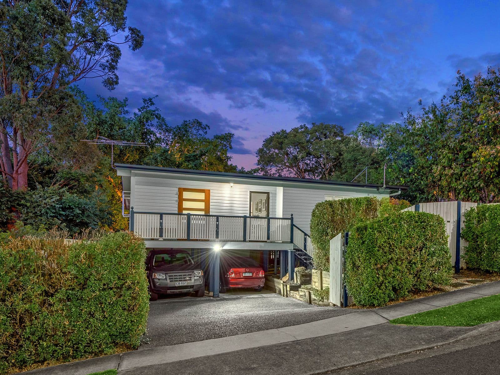313 Kitchener Road, Stafford Heights QLD 4053, Stafford Heights - Thumbnail 2