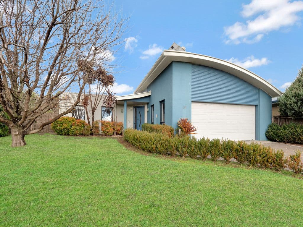 10 Norman Drive, Cowes VIC 3922, Cowes - Image 1