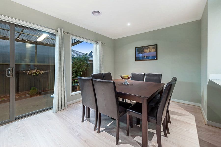 14 Pembury Street, Craigieburn VIC 3064, Craigieburn - Thumbnail 4