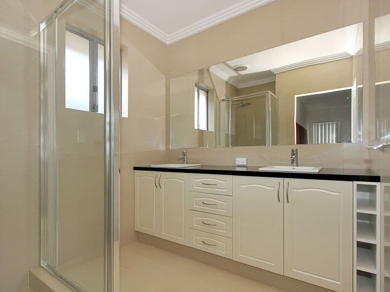 4 Arvine Link, CAVERSHAM WA 6055, Caversham - Image 1