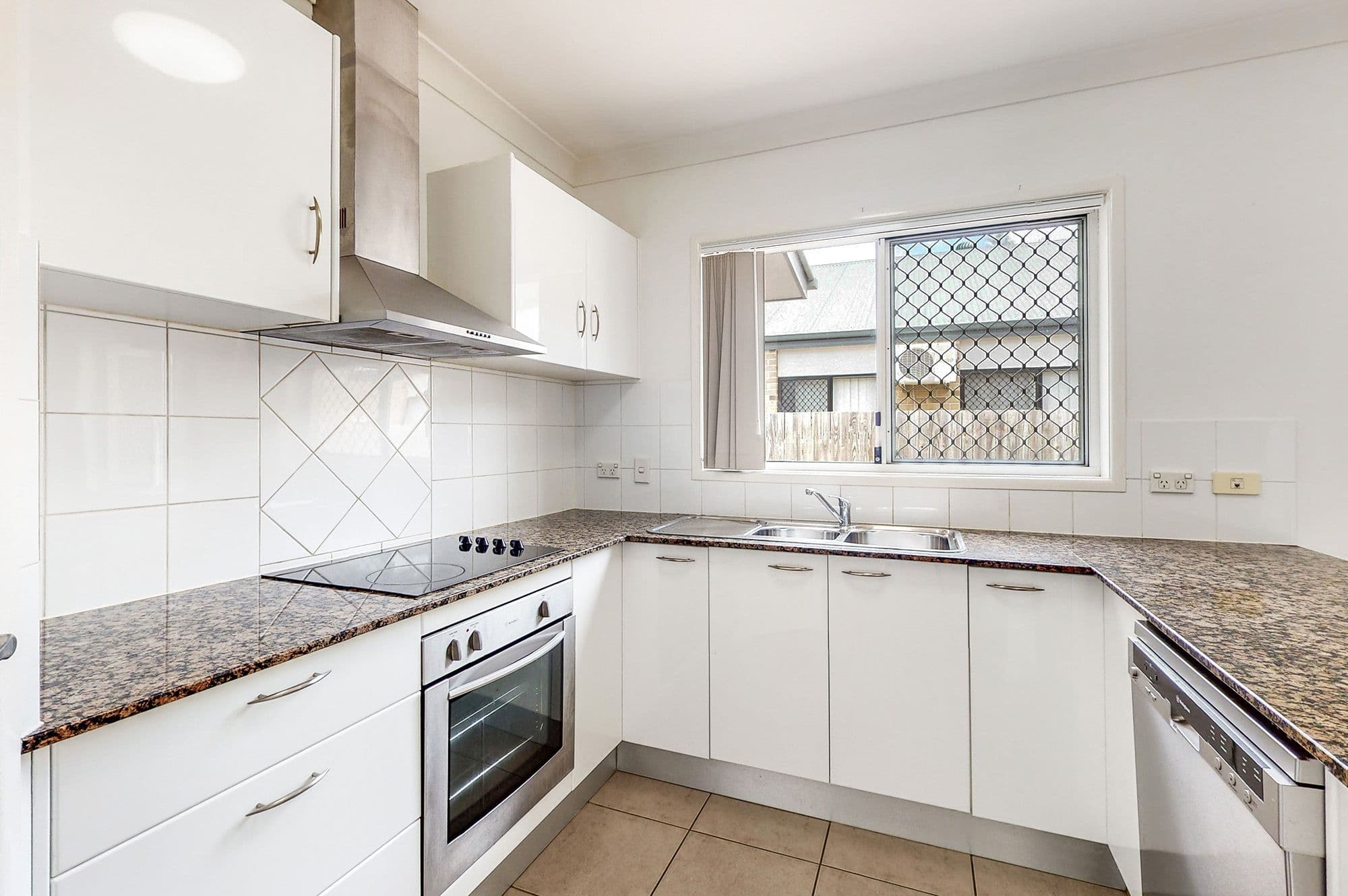 35 Highbridge Circuit, Carseldine QLD 4034, Carseldine - Thumbnail 6