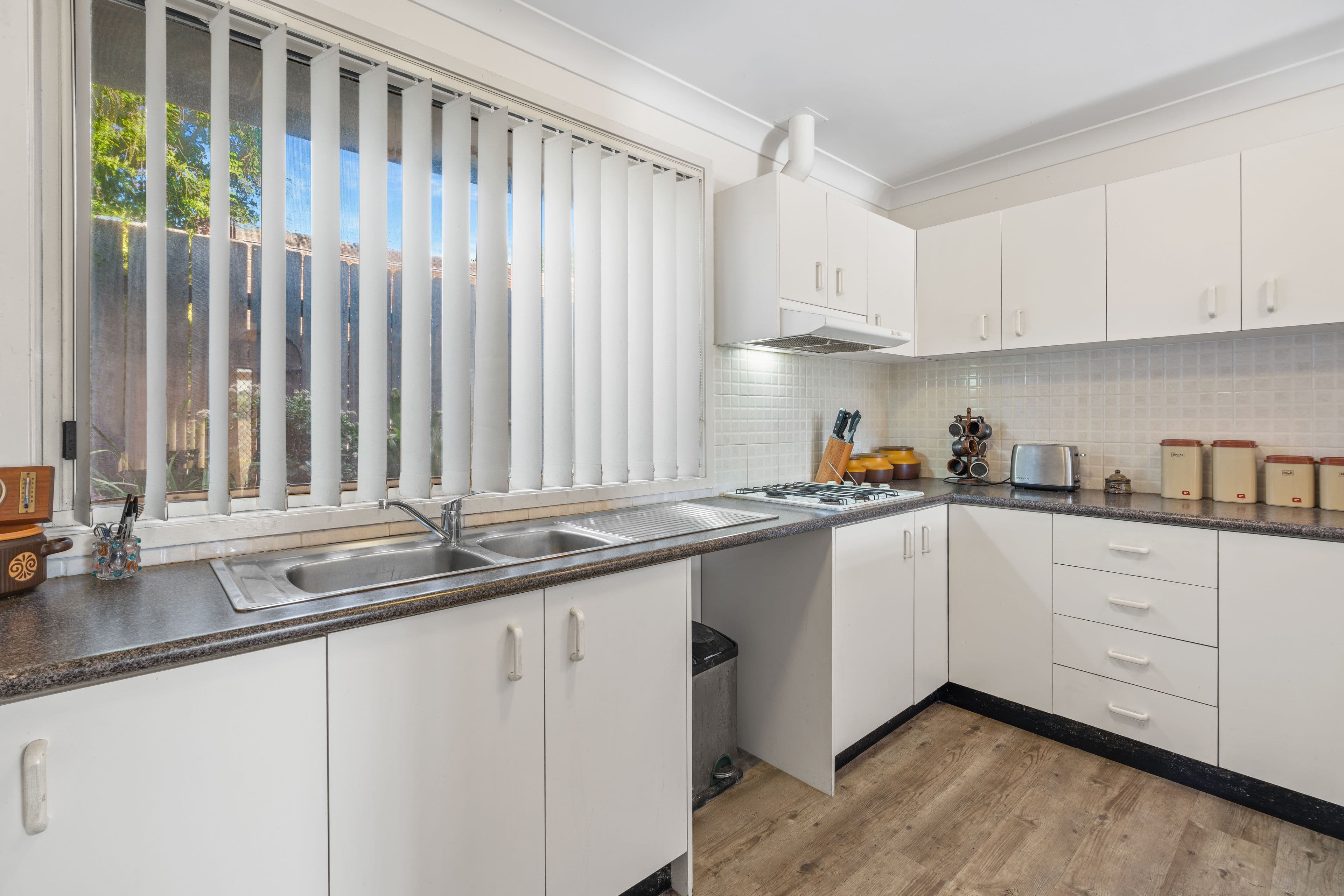 15 Illawarra Circuit, Worrigee NSW 2540, Worrigee - Thumbnail 2
