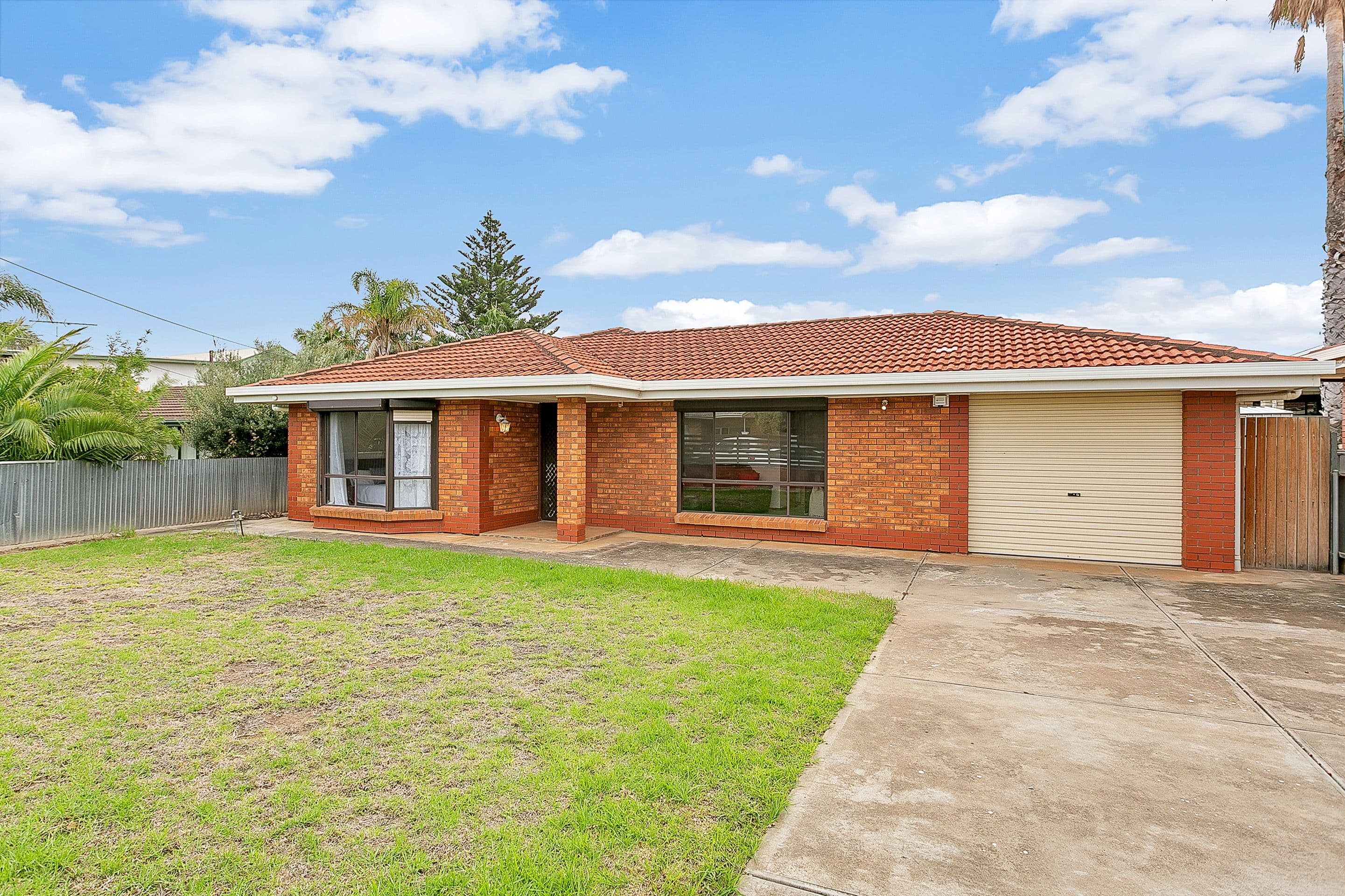 15 Aldinga Beach Road, Aldinga Beach SA 5173, Aldinga Beach - Thumbnail 2