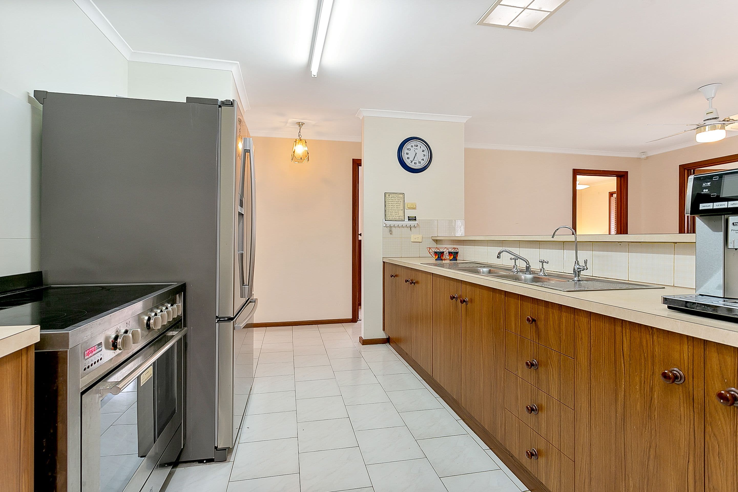 15 Aldinga Beach Road, Aldinga Beach SA 5173, Aldinga Beach - Thumbnail 8