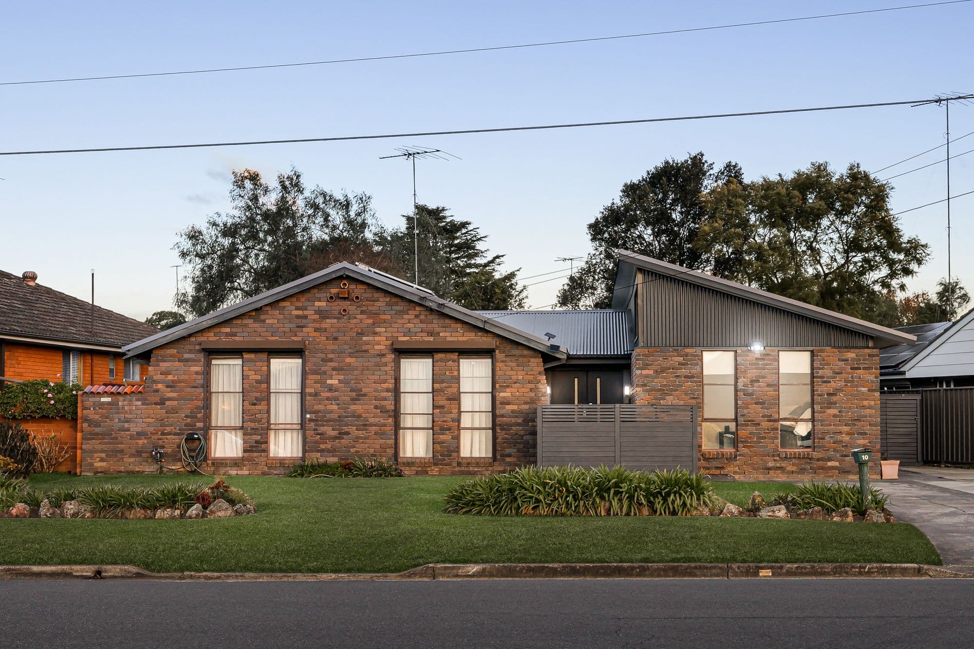 10 Rosemont Avenue, Emu Plains NSW 2750, Emu Plains - Image 1