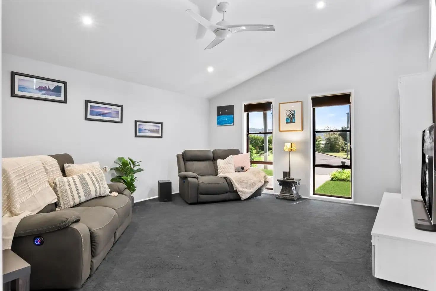 10 Rosemont Avenue, Emu Plains NSW 2750, Emu Plains - Thumbnail 3
