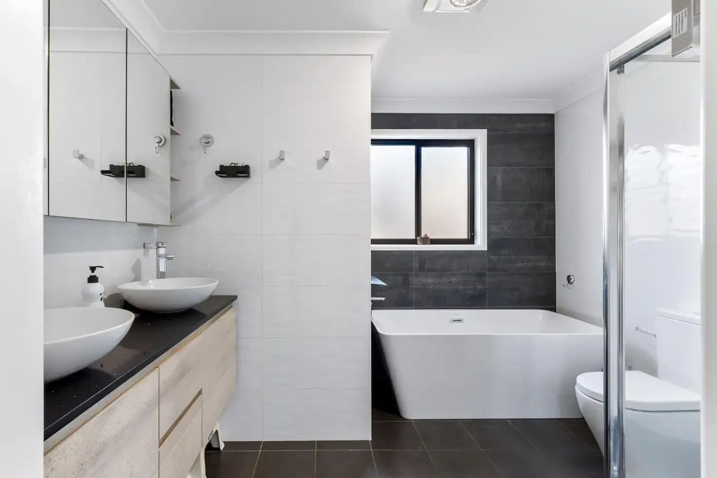 10 Rosemont Avenue, Emu Plains NSW 2750, Emu Plains - Thumbnail 6