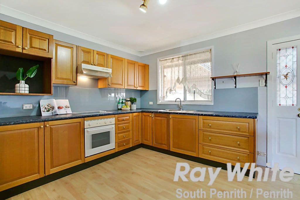 83 Fragar Road, South Penrith - Thumbnail 3