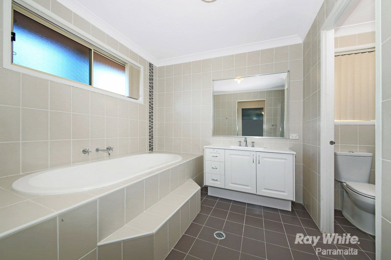 28 Pye Street, Westmead NSW 2145, Westmead - Thumbnail 4